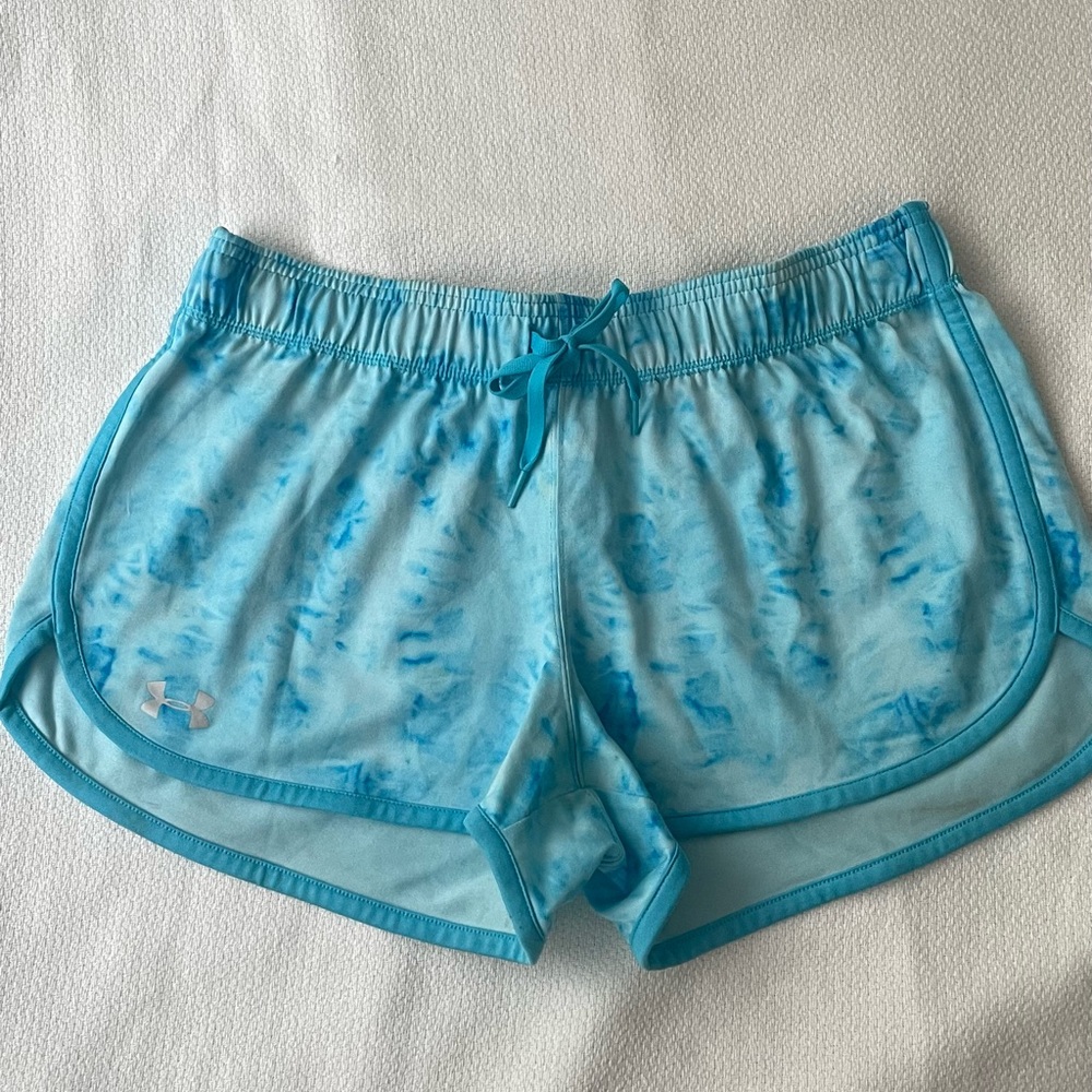 Running shorts